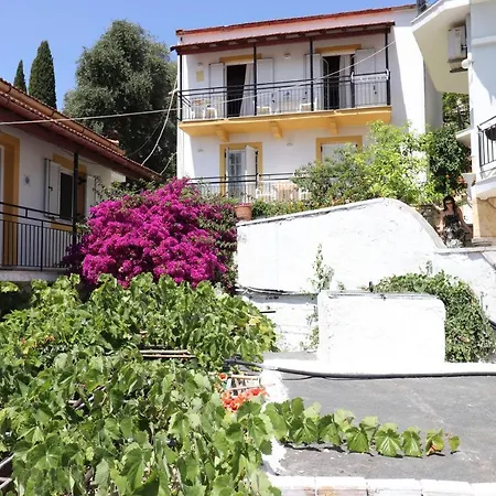Antigone * Kassiopi